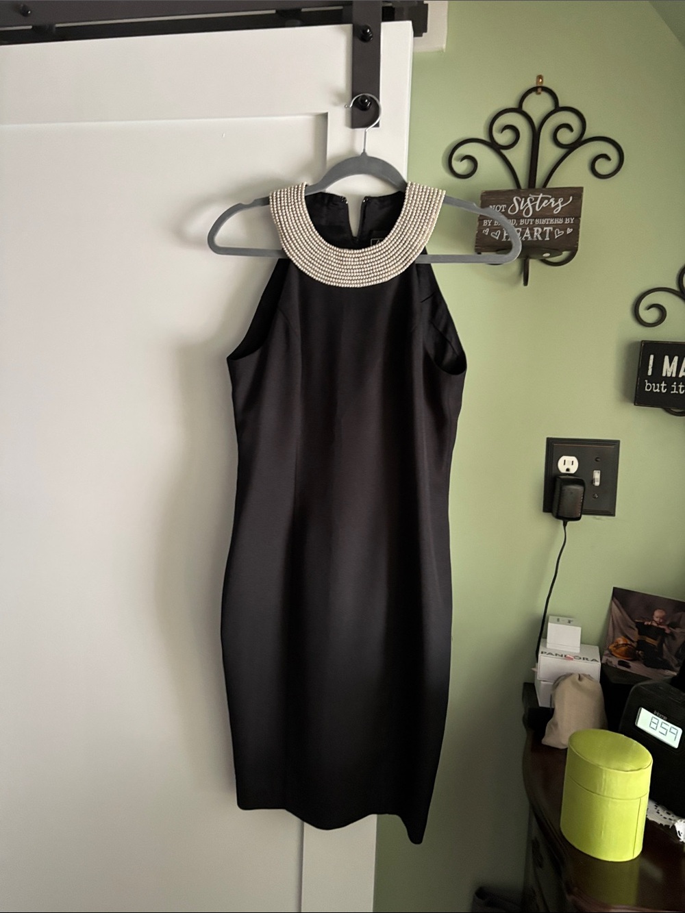 Sleeveless Black Midi Dress with Beaded Pearl Collar